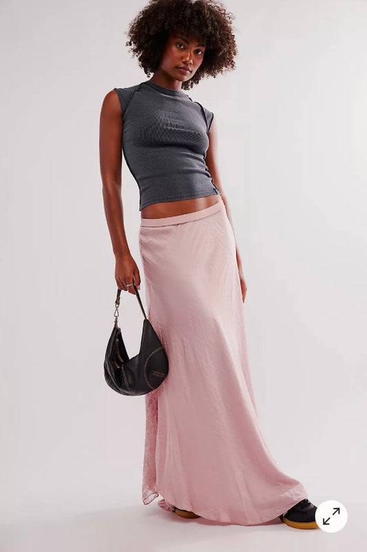 Make You Mine 1/2 Slip - Pale Mauve